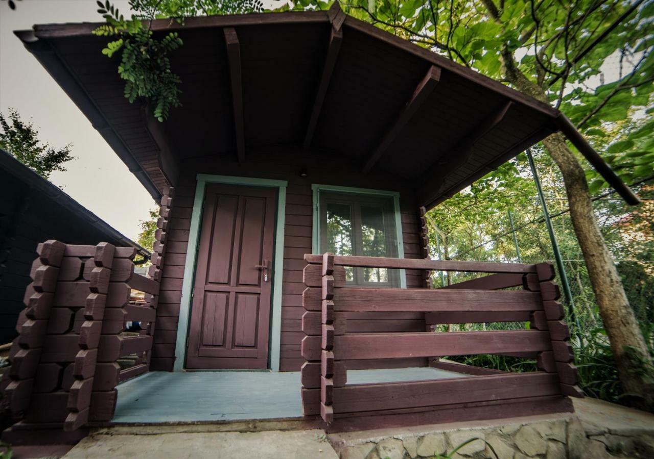 Enpi Lake Resort Jászvásár Kültér fotó